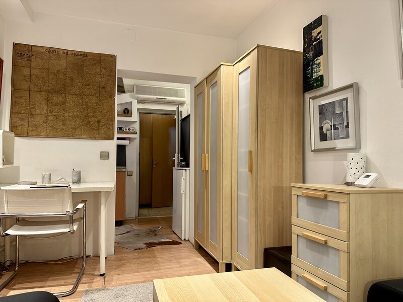 Centrul Civic, Splai, Calea Victoriei,